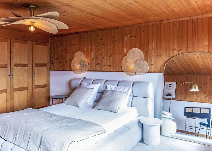 Champ De Brent By Interhome Huemoz