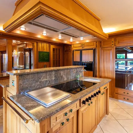 Champ De Brent By Interhome